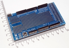 Proto Mega Shield V3 в комплекте с мини-протоплатой.