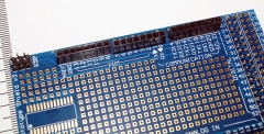 Proto Mega Shield V3 в комплекте с мини-протоплатой.