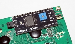 Дисплей Arduino IIC / I2C 2004 LCD зелено-желтый LCD J204A дисплей (5В), HD44780, PCF8574