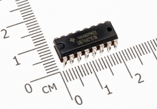 74HC151N 8->1 мультиплексор DIP-16