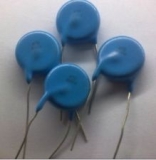 Конденсатор высоковольтный 0.56нФ 2кВ, 0.56nF 561 2kV