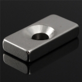 Неодимовый магнит NdFeB 20 x 10 x 4 мм N52 с отверстием