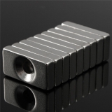 Неодимовый магнит NdFeB 20 x 10 x 4 мм N52 с отверстием